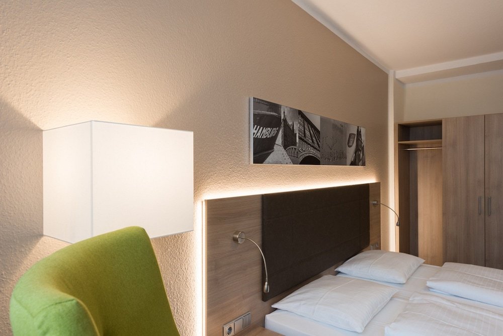 Фото Heikotel - Hotel Stadtpark Residenz