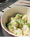 Pelmeshi da Vareniki (ulitsa Ryabkina, 4) ، مقهى