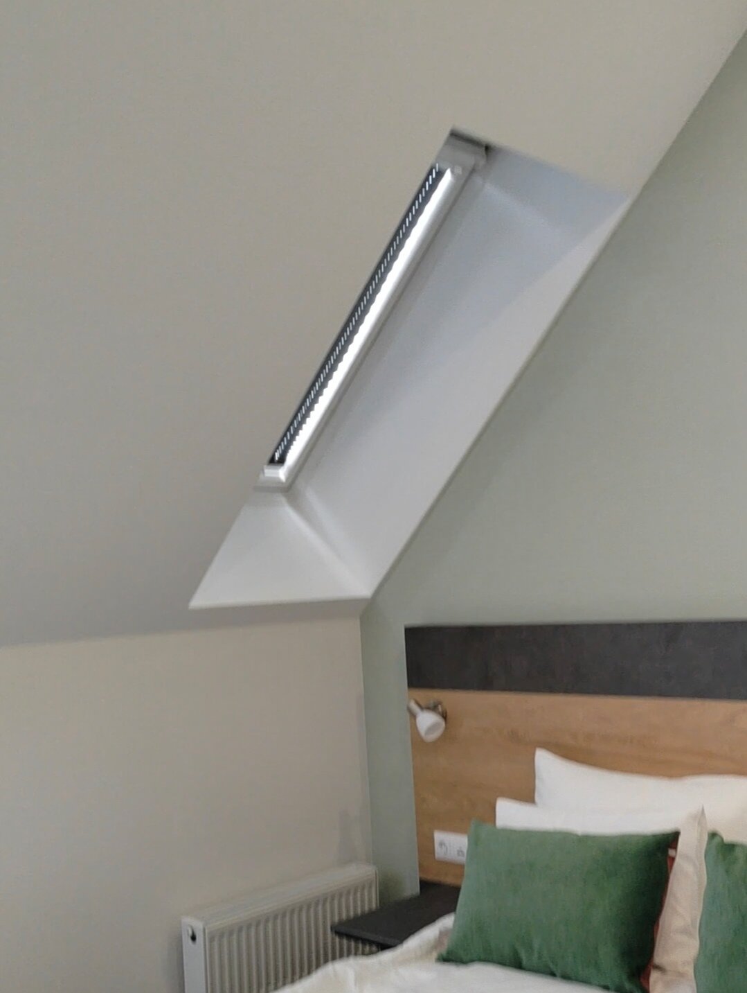 Фото Station Premier S12