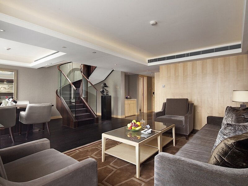 Фото The Royal Garden