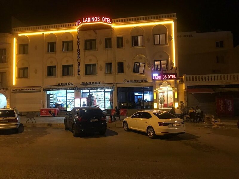 Гостиница Midyat Ladinos Otel в Мидьяте