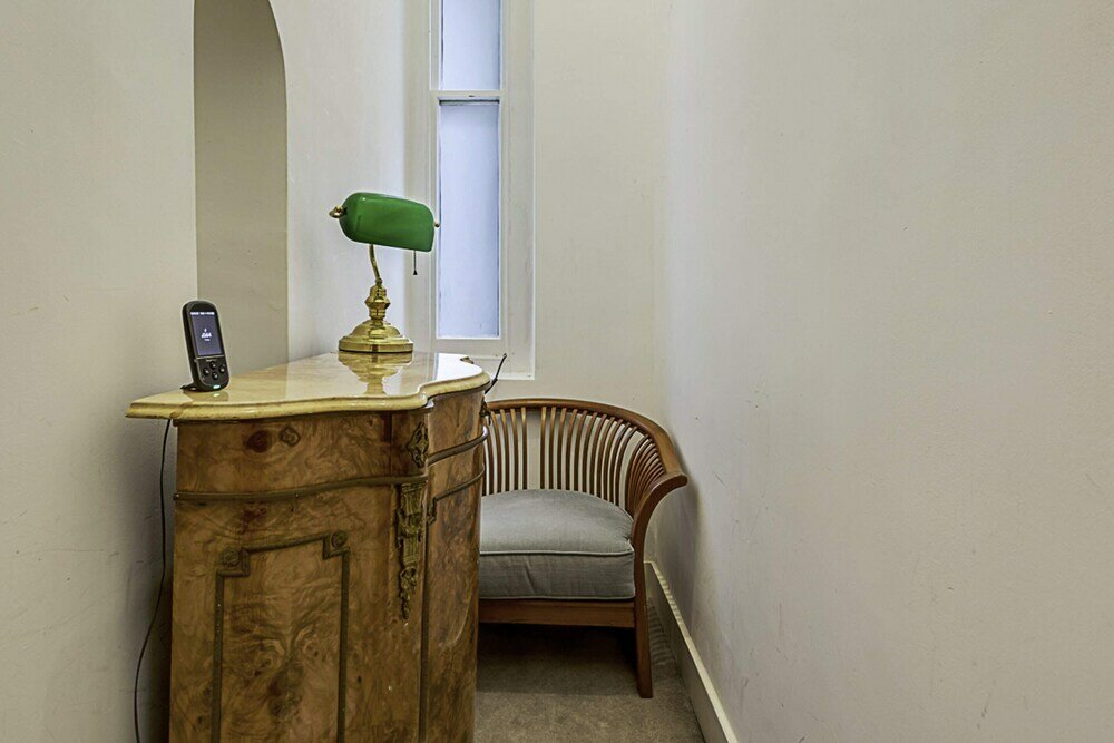 Фото Beautiful Abode in Kensington Olympia