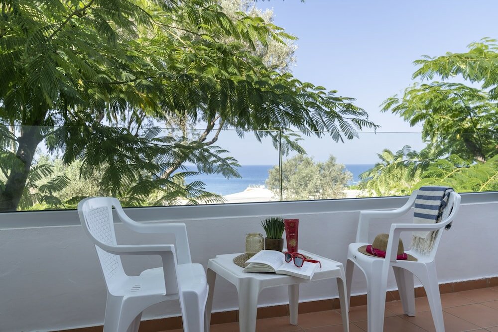 Фото Mitsis Bali Paradise