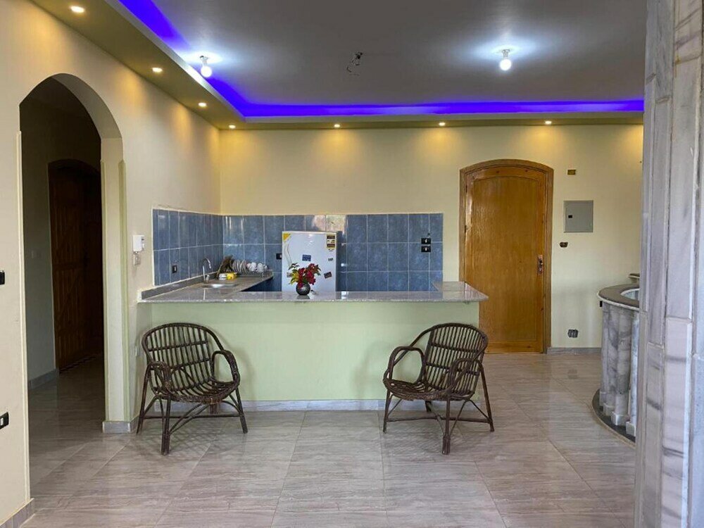 Фото Elsanosy Family Guest House - Luxor
