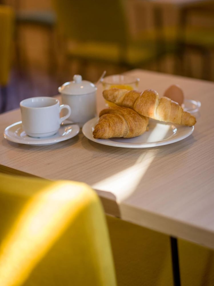 Фото Hotel Olympia