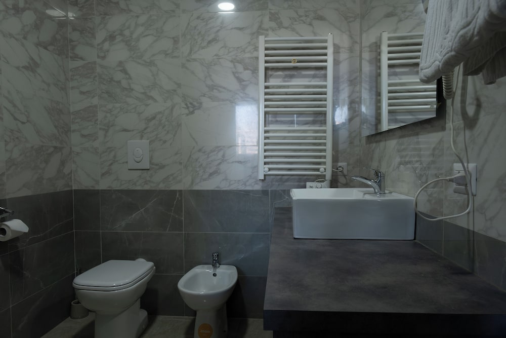 Фото Queen Hotel