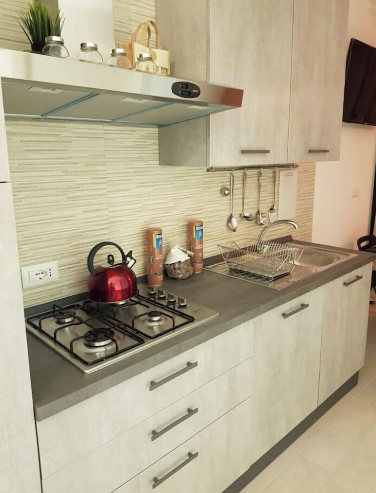 Фото B&b Domus Flavia Pozzuoli