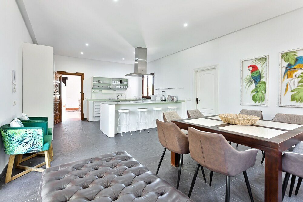 Фото Sotogrande White House Villa