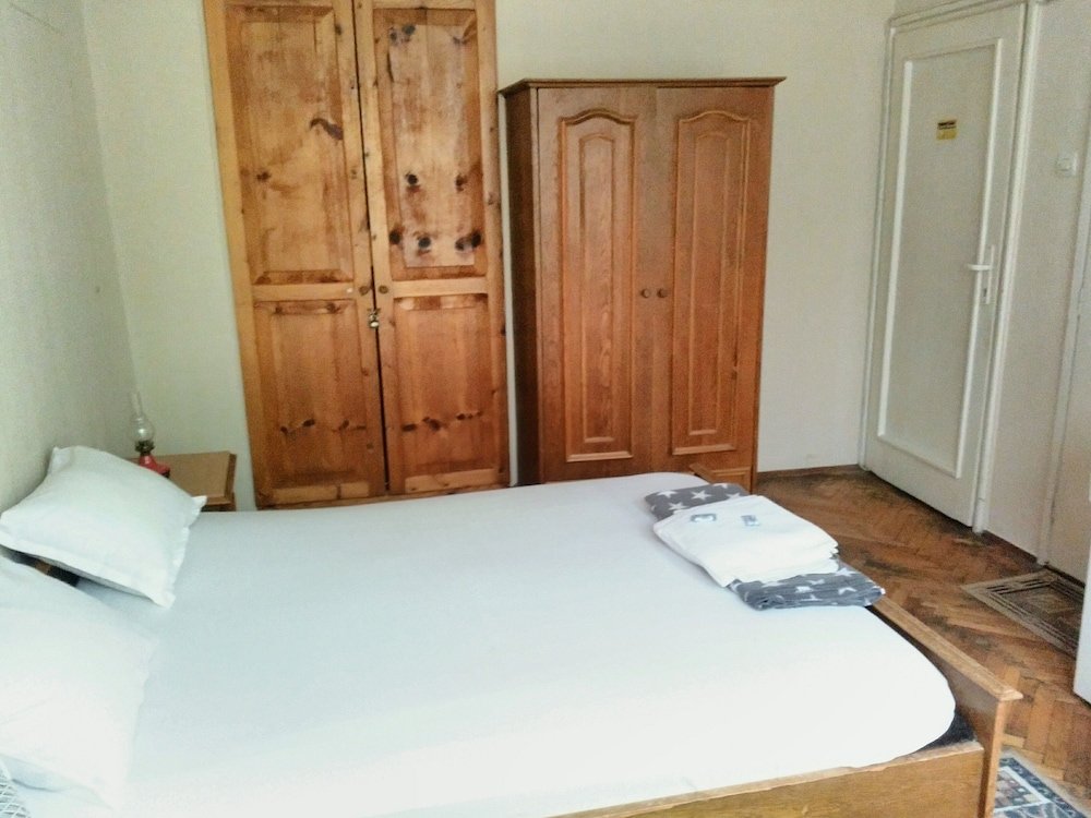 Фото Repos Guest Rooms