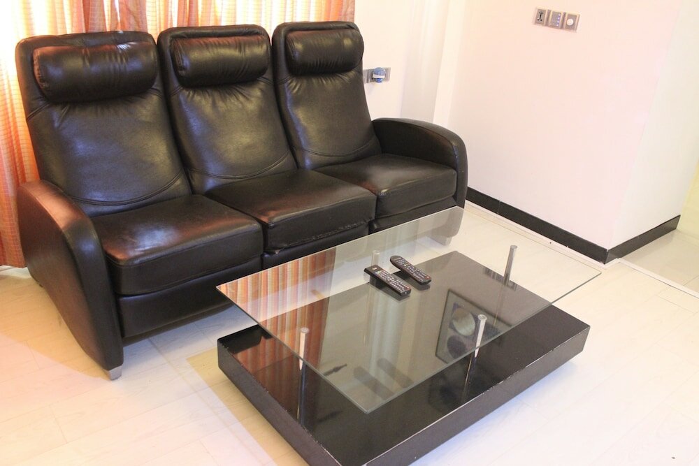 Фото White Canvas Hotel