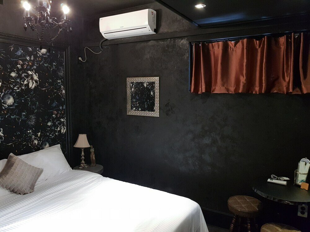 Фото Hotel Elephant