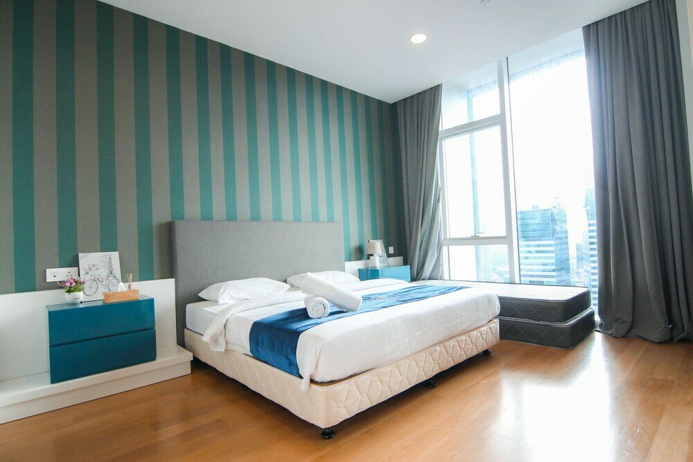 Фото Platinum Suites by Skybay