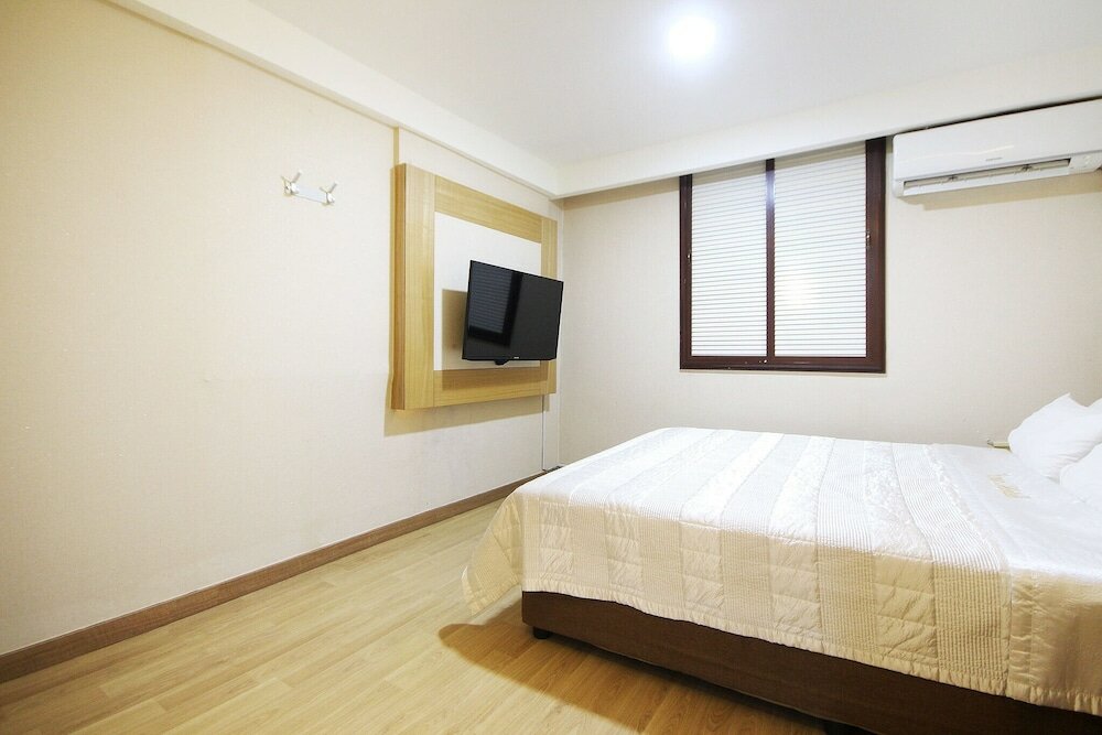 Фото Yeosu One Self Check-in Motel