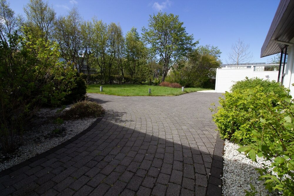 Фото Seaside Villa - 6 bedrooms