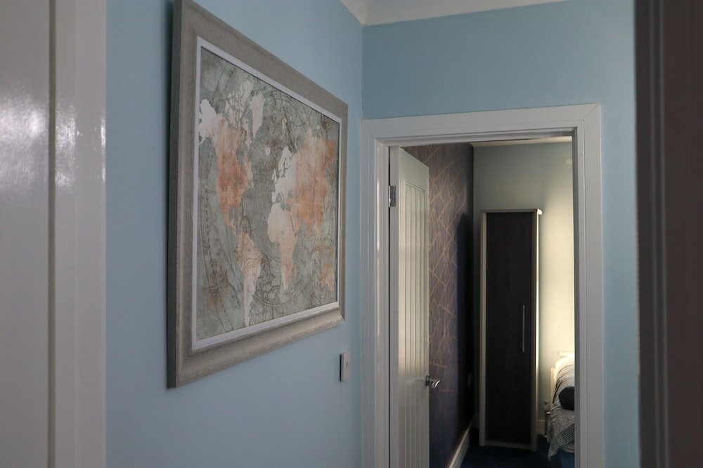 Фото 3 Bedrooms with Fast Wi-Fi