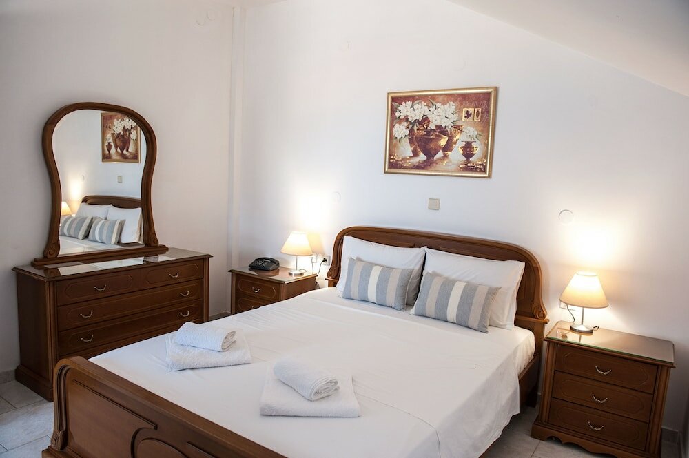 Фото Golden Beach Agiocampos Hotel