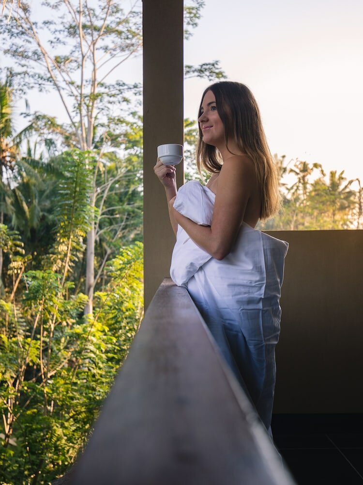 Фото Alam Sembuwuk Resort