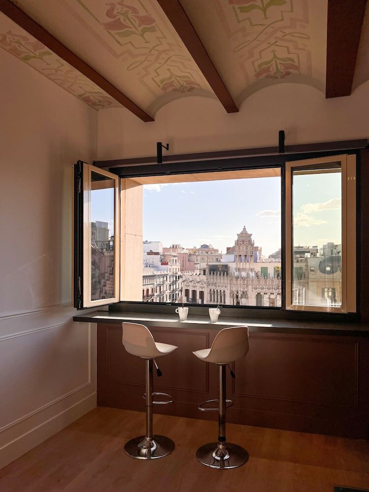 Фото Passeig de Gracia by Enjoybcn