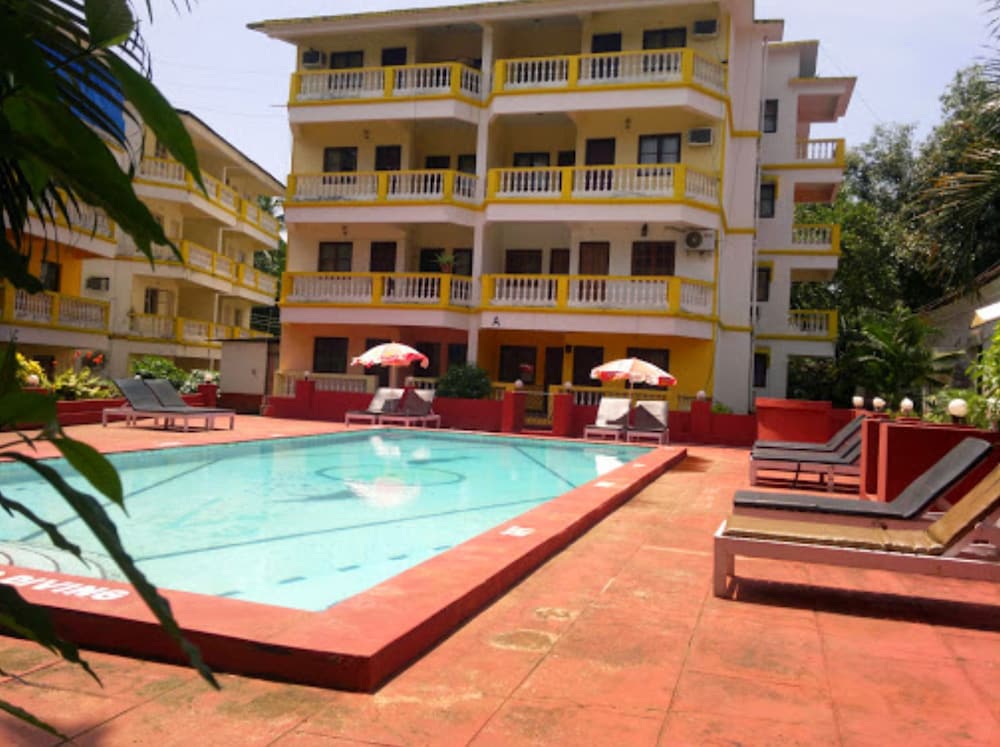 Фото отеля 1