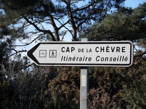 Гостиница Au Soleil Breton в Шатолене