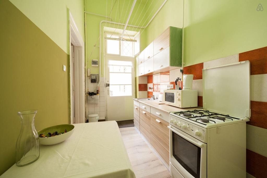 Фото Cozy Flat in the Down Town