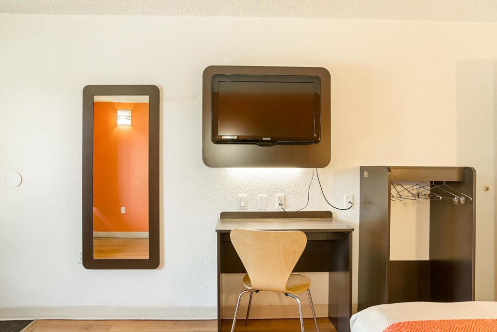 Фото Studio 6 Little Rock West