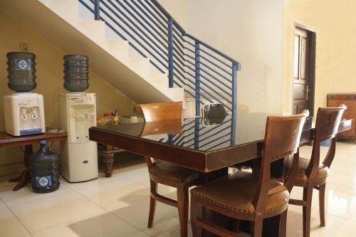 Фото Nely Murni Residence