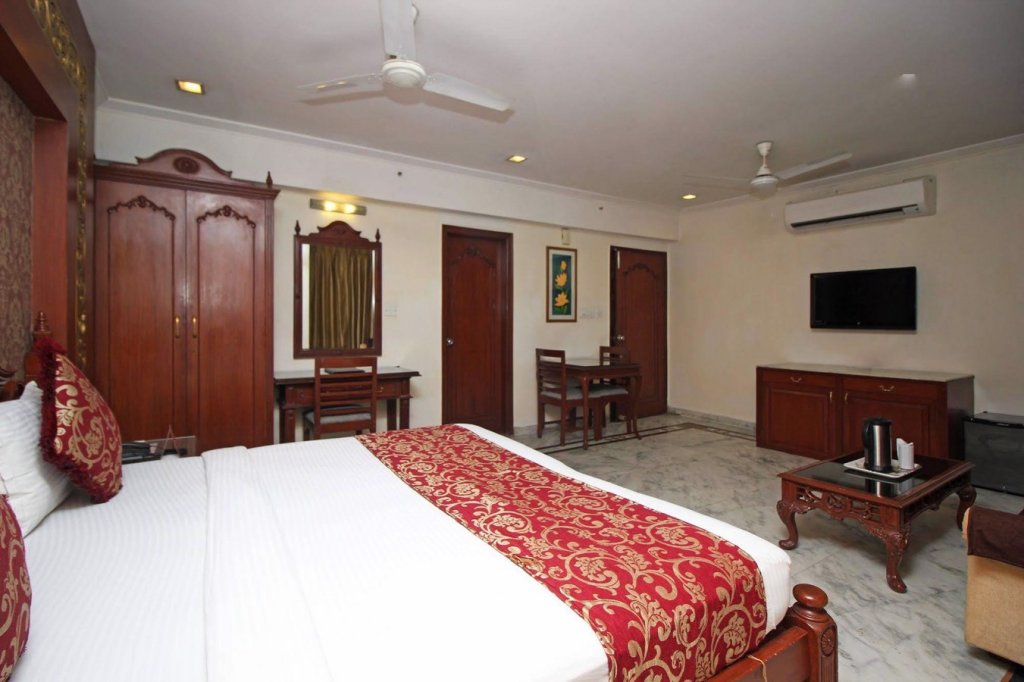 Фото Hotel Swagath New Delhi