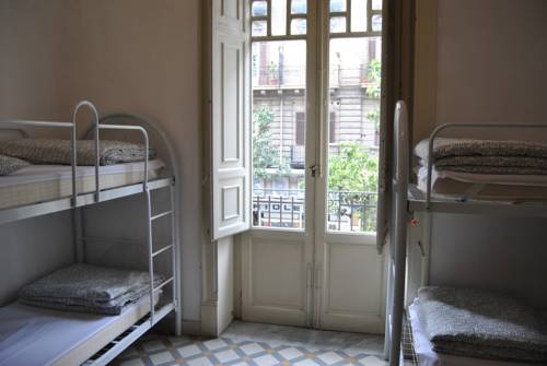 Фото On the way Hostel