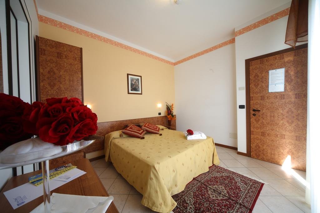 Фото Hotel Clitunno