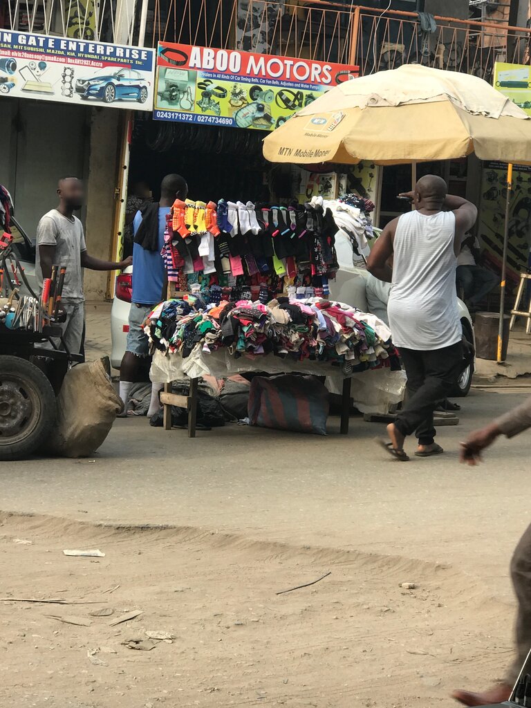 Auto parts and auto goods store Aboo Motors, Accra, photo