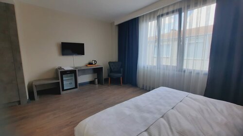 Гостиница Grand Royal Hotel в Силиври