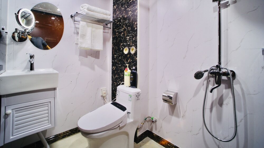 Фото Guangzhou Pinecone & Huayi Select Hotel