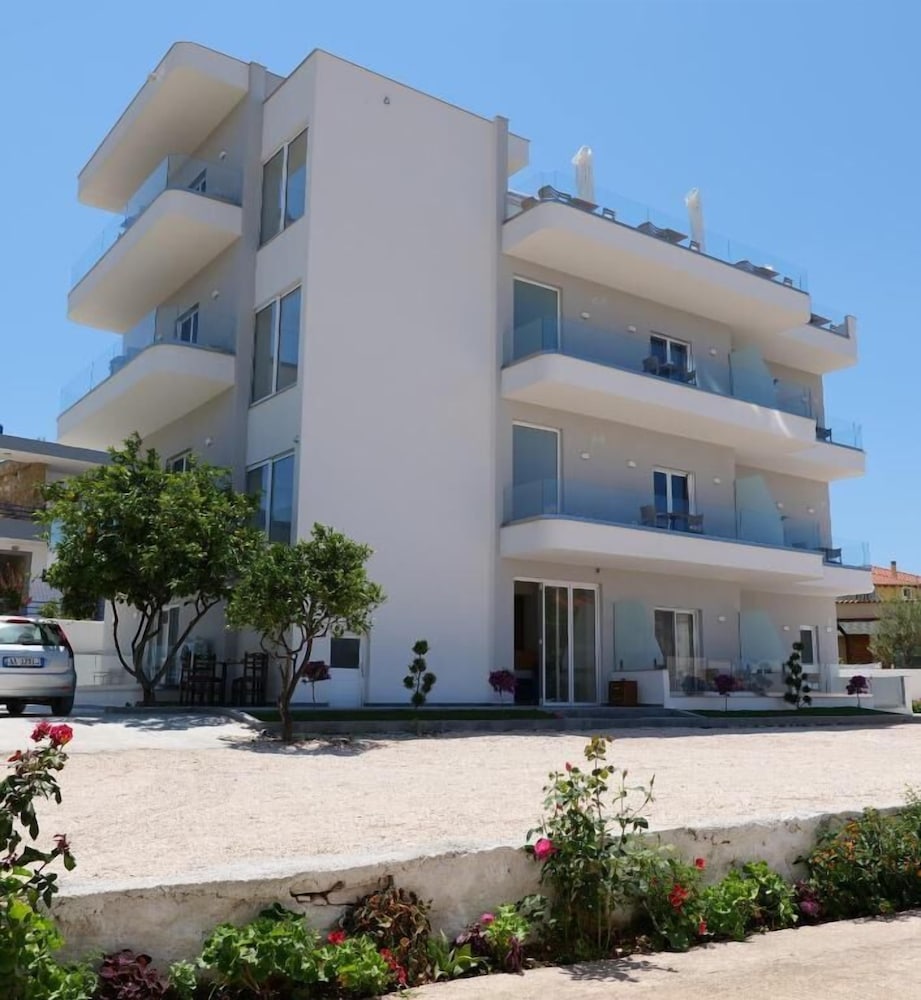 Фото Summer Point Hotel