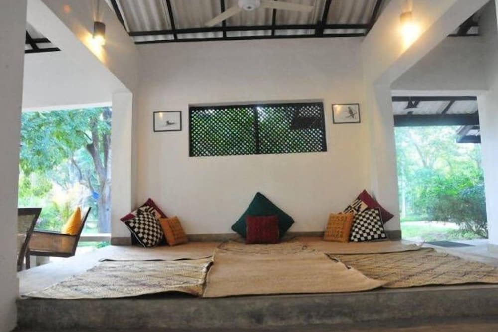 Фото Water's Edge Anuradhapura