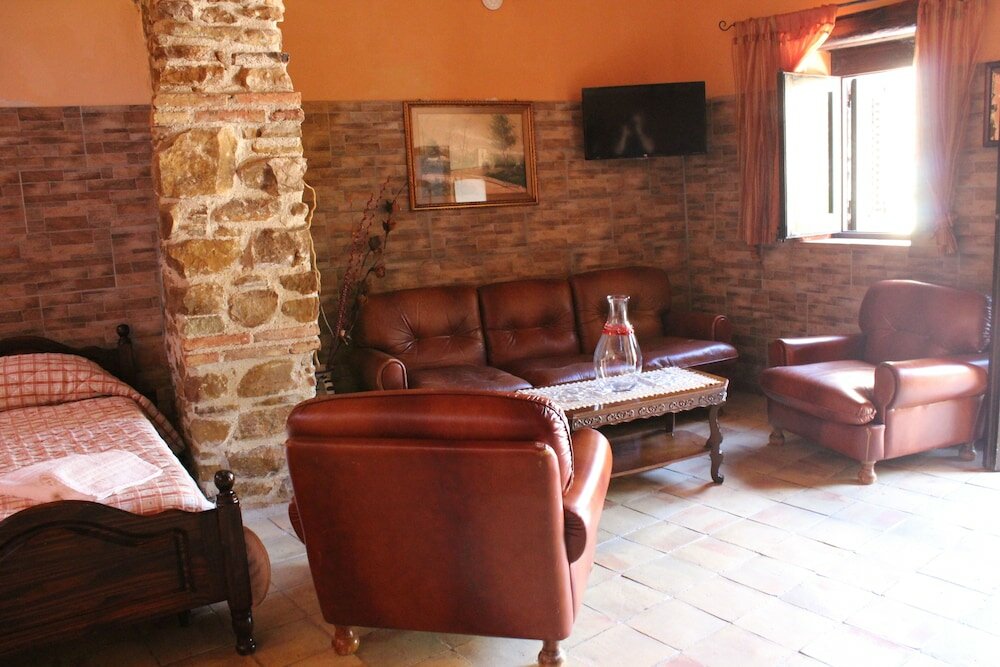 Фото Ponte Calatrasi Agriturismo