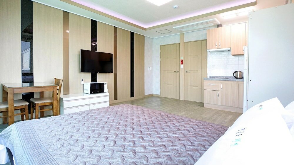 Фото Yeosu Janggun Island Pension