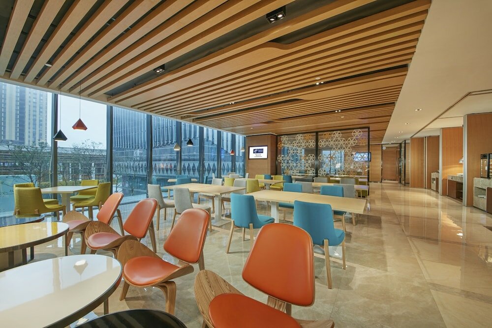 Фото Holiday Inn Express Fuzhou Downtown, an Ihg Hotel