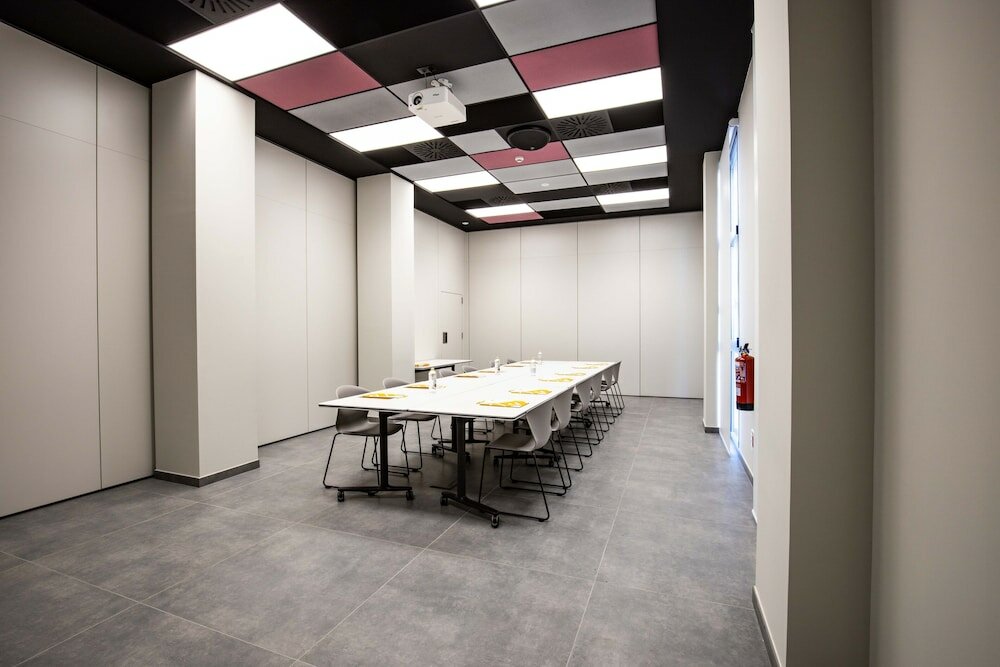 Фото Villa Alojamiento y Congresos - Villa Universitaria