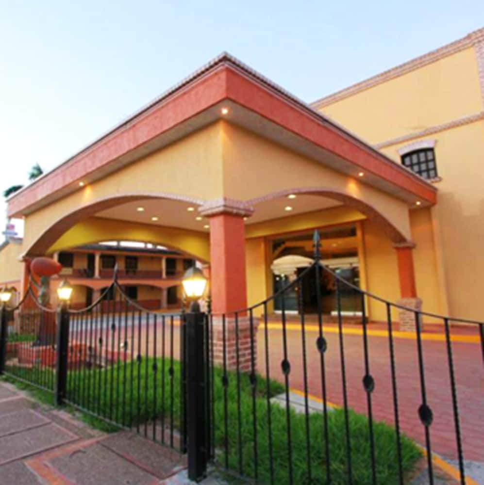 Фото Hotel Mirage Express