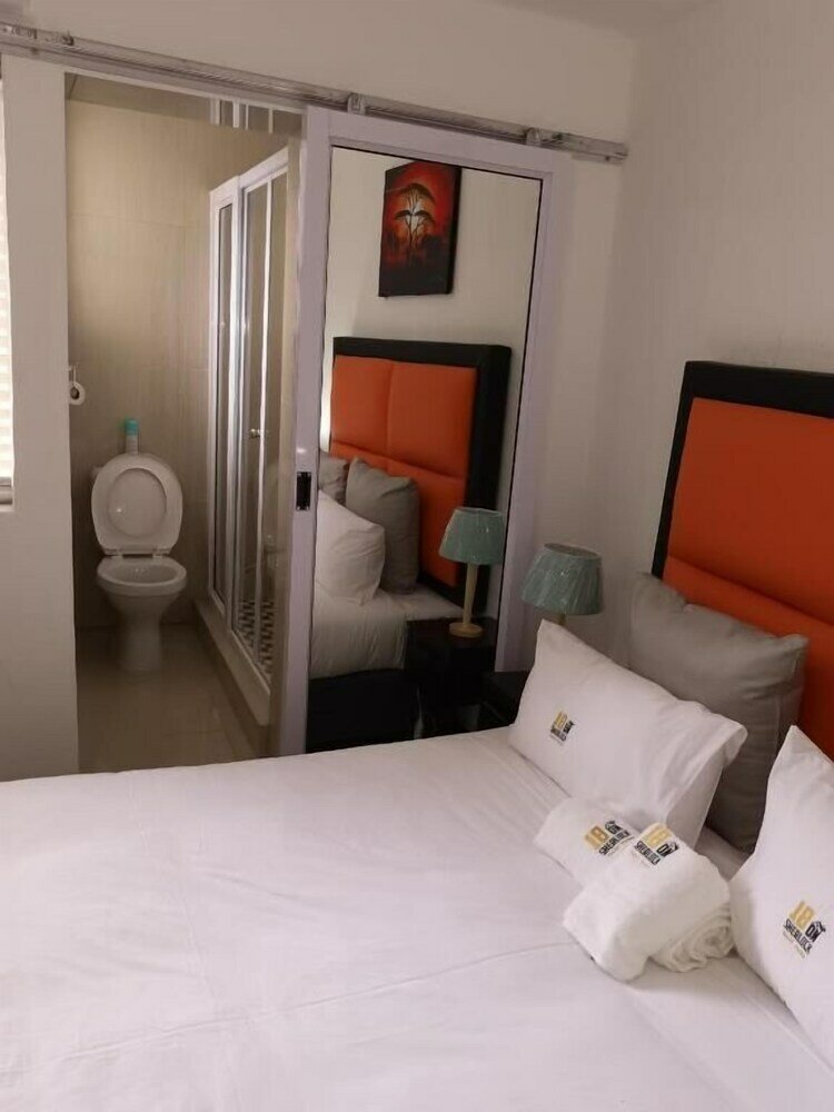 Фото 18 On Sherlock