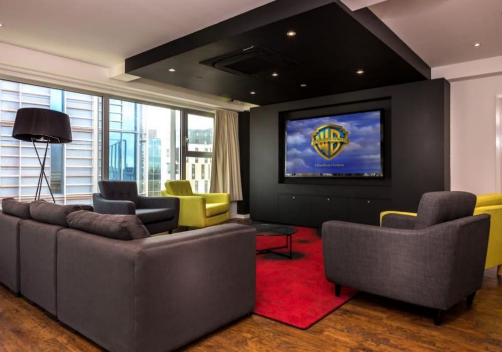 Фото Hashtag South Bank Campus Accommodation