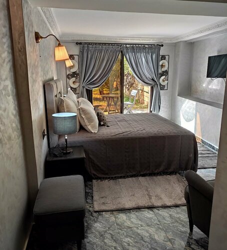 Гостиница Equi Palace & SPA