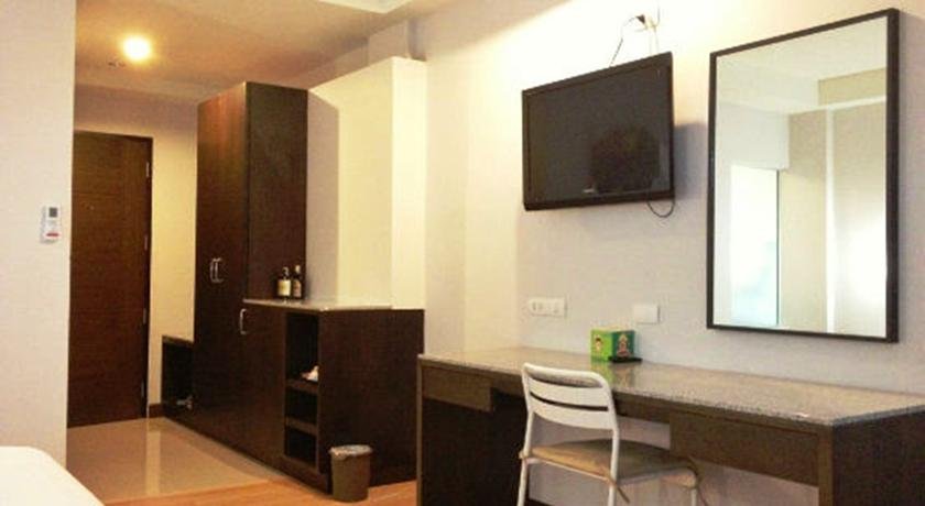 Фото Sinkiat Buri Hotel