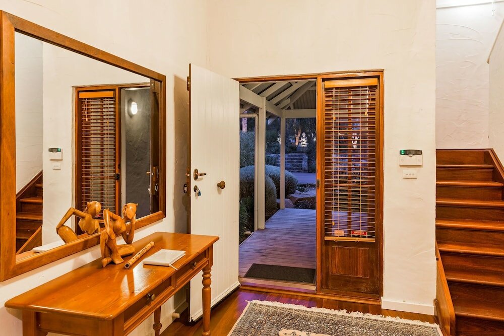 Фото Beachfront House