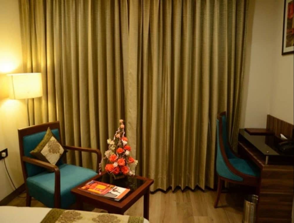 Фото Clarks Inn Jaipur