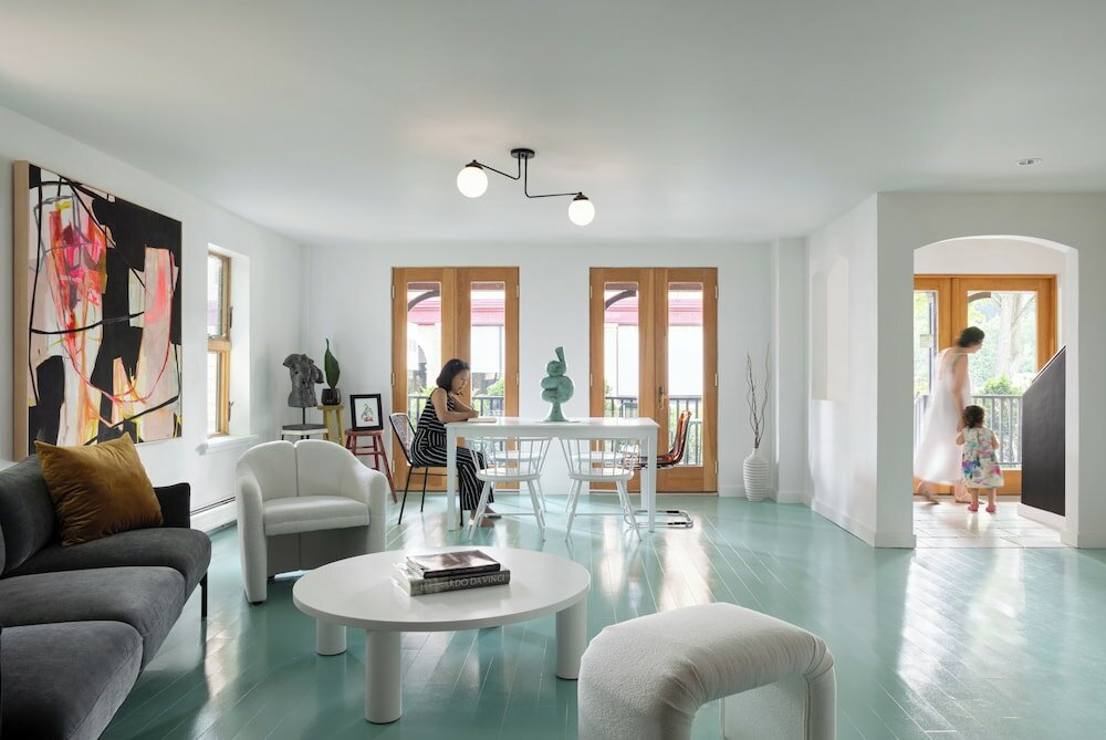 Фото The Trail in Adams - Berkshires’ Art Hotel