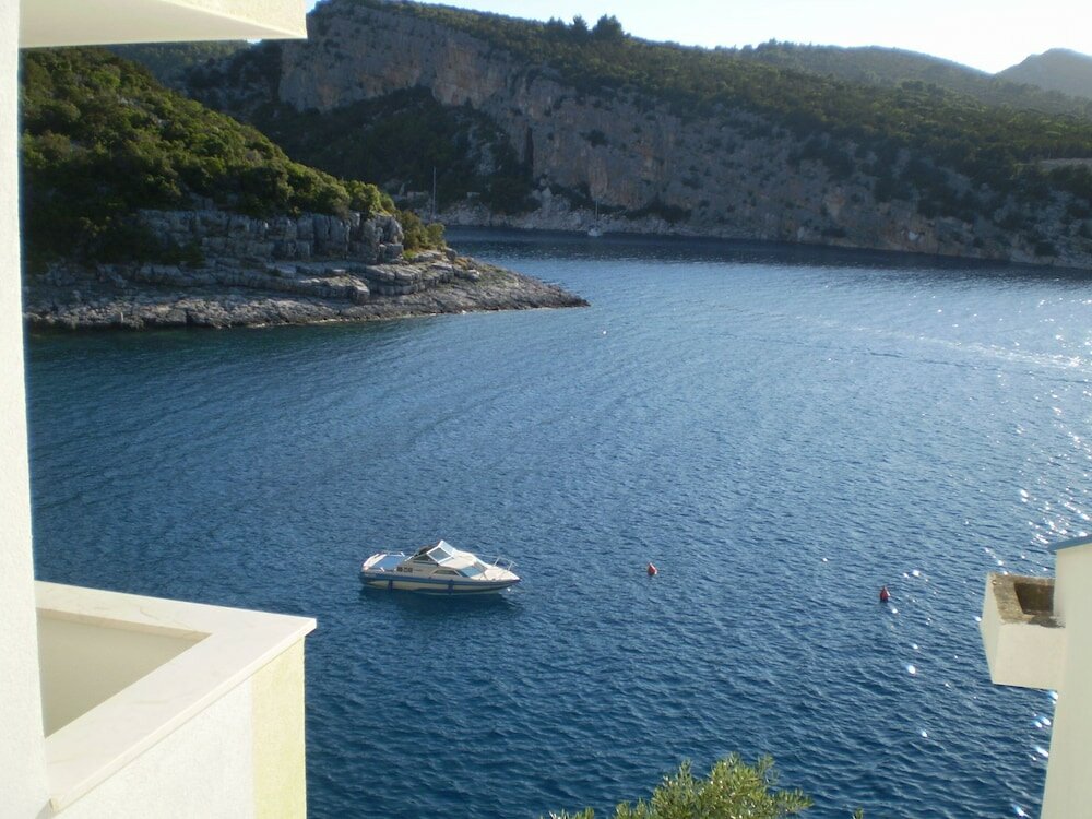 Фото Igor - 5 m From Beach - Sa2