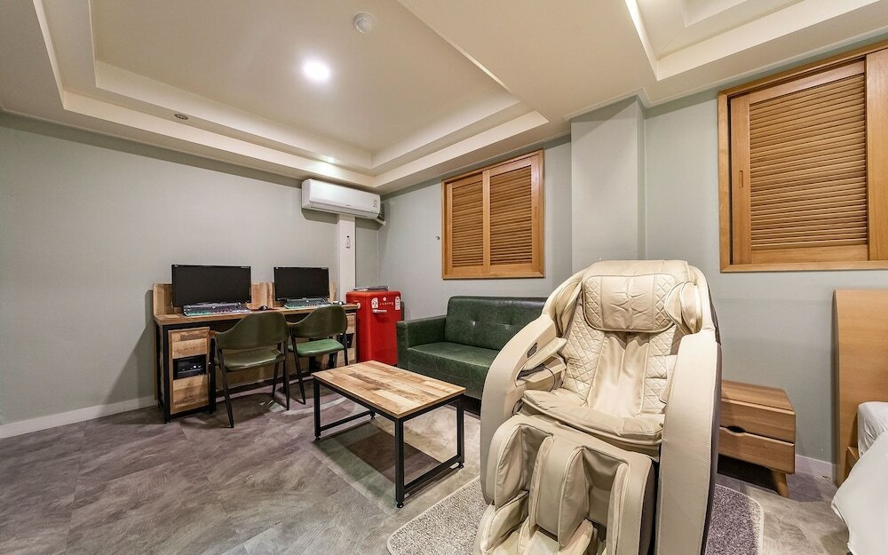 Фото Suwon First M