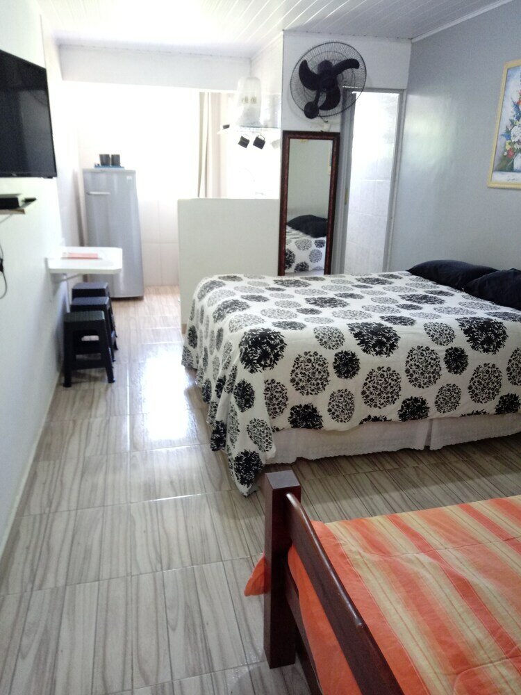 Фото Guest House Renascer K&w